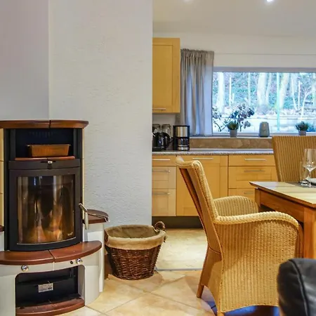 別荘 Stunning In W/ Jacuzzi, Wifi And 2 Bedrooms *
