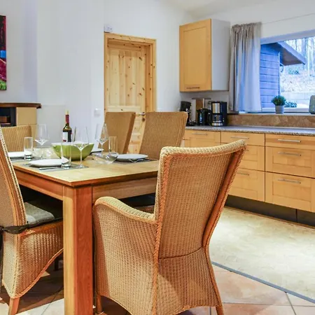 Stunning In W/ Jacuzzi, Wifi And 2 Bedrooms 別荘